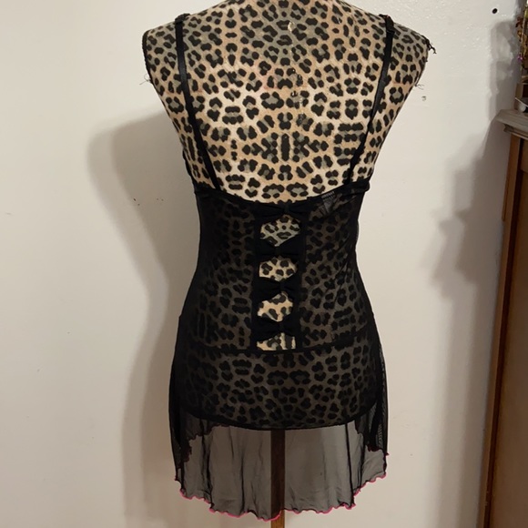 Vintage Black sheer lacy mesh 1-pc lingerie. - Picture 3 of 8